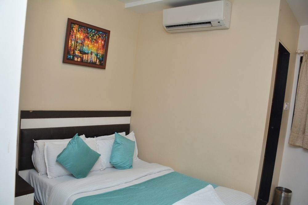 Hotel O Blue Pearl Residency Near Chhatrapati Shivaji International Airport Bombay Exterior foto