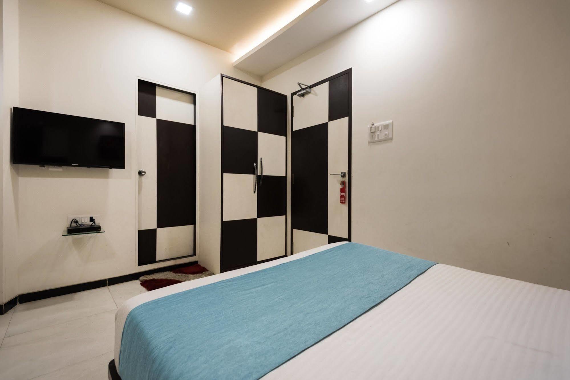 Hotel O Blue Pearl Residency Near Chhatrapati Shivaji International Airport Bombay Exterior foto