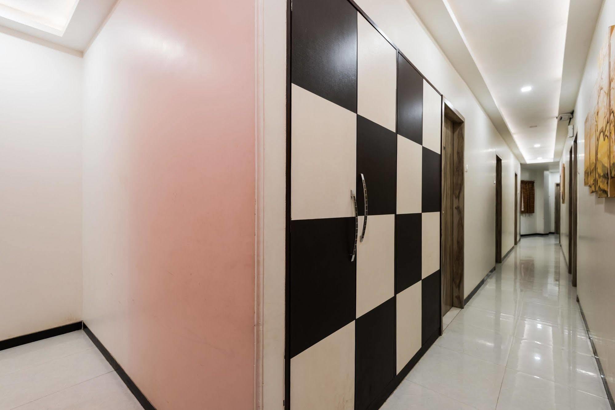 Hotel O Blue Pearl Residency Near Chhatrapati Shivaji International Airport Bombay Exterior foto